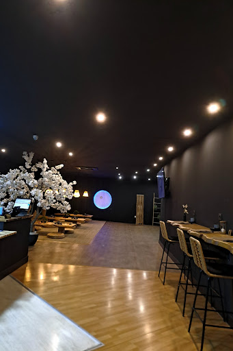 Yushi Sushi