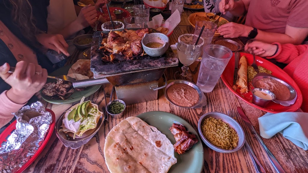 El Tiempo Cantina