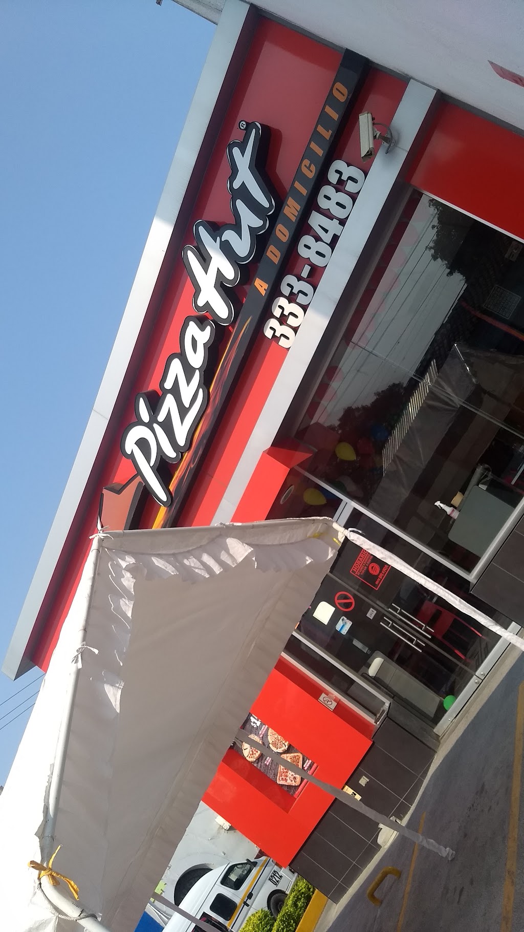 Pizza Hut