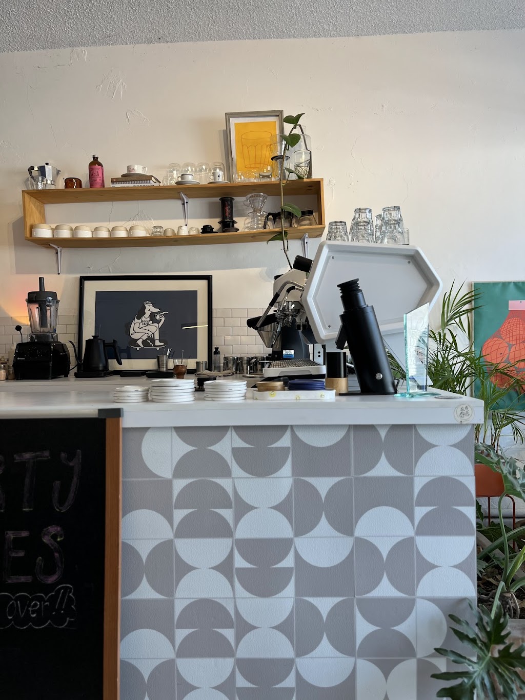 Dogo Café