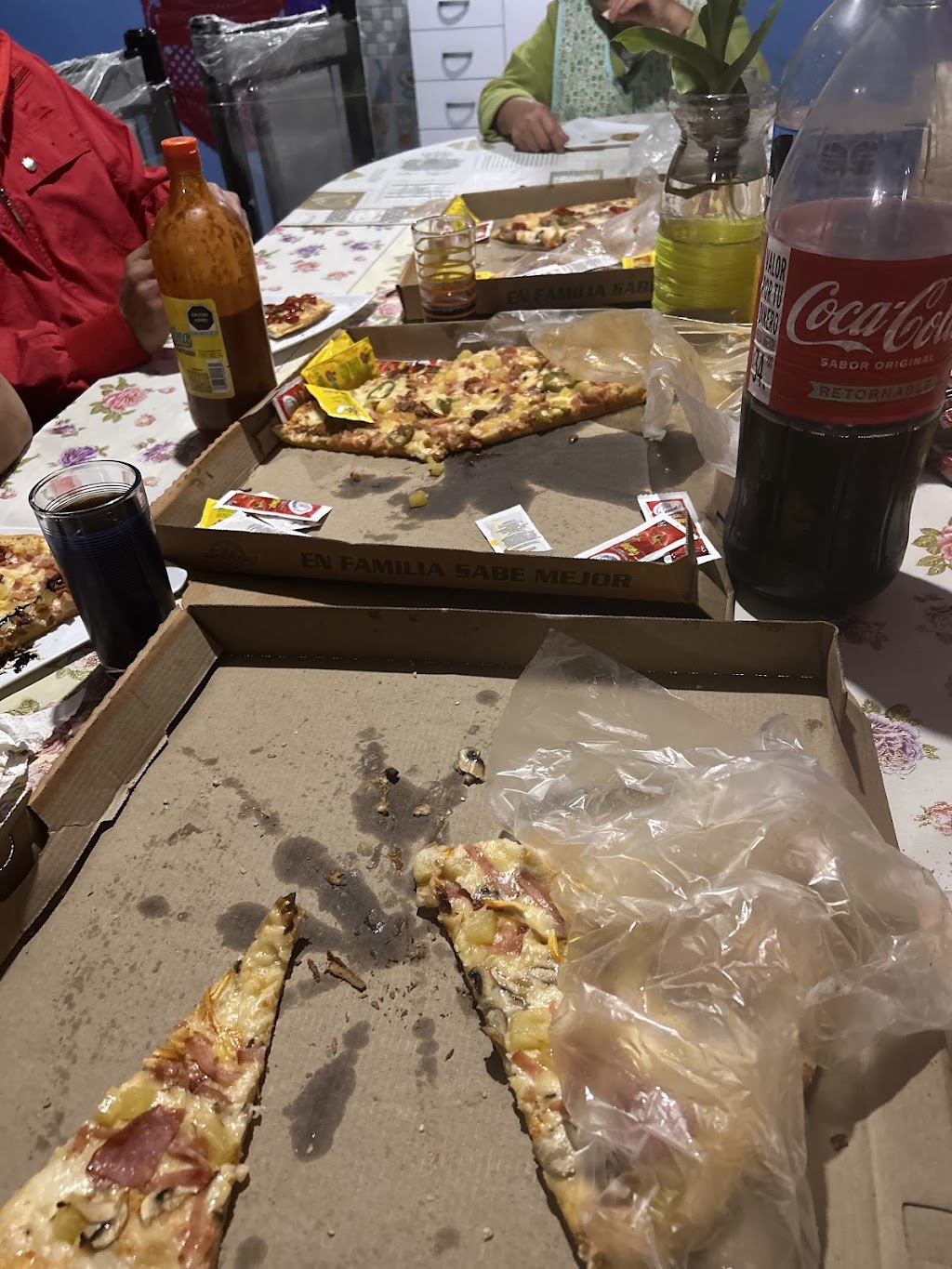 Pizzas Hot's