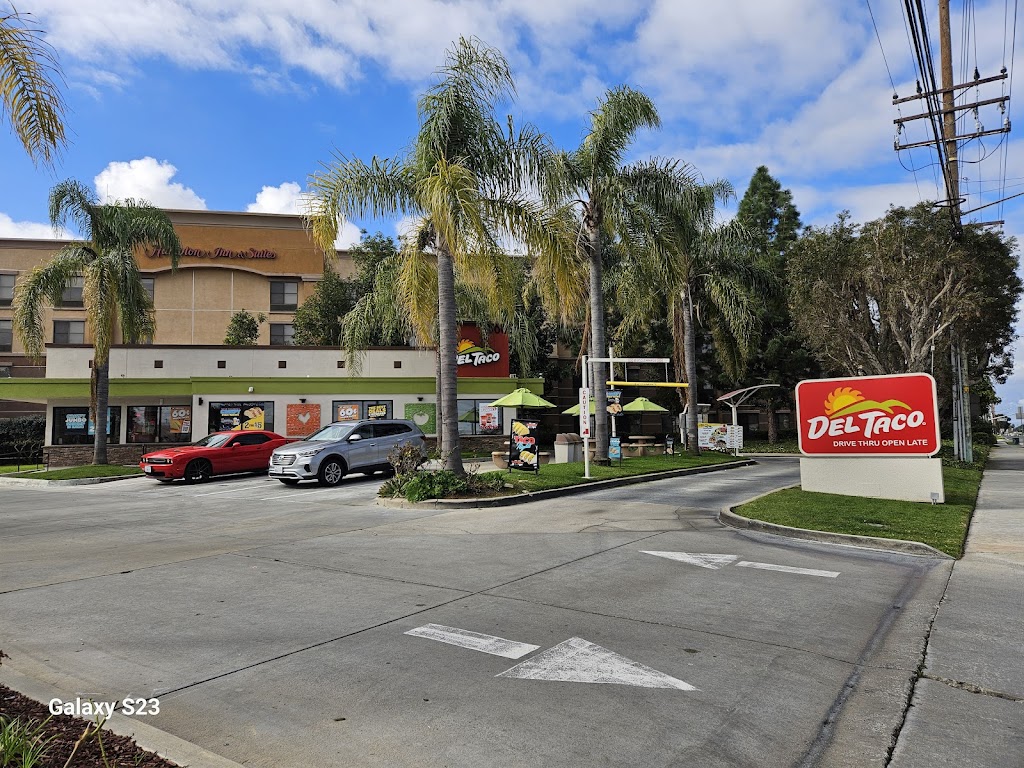 Del Taco
