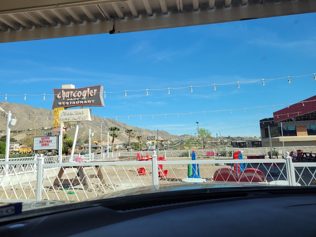Charcoaler Drive-In