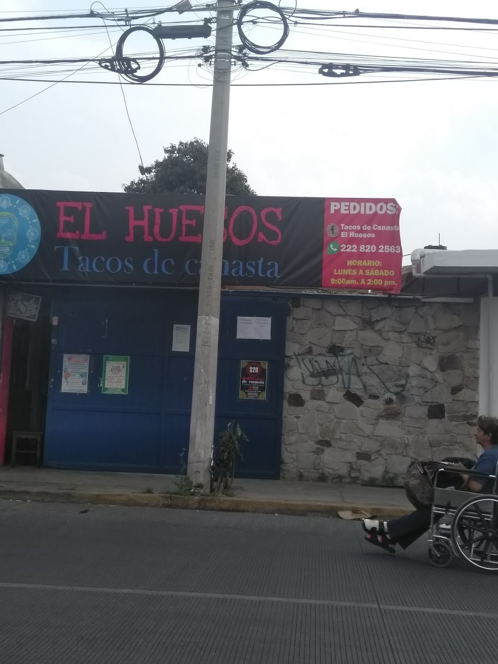 tacos de canasta "el huesos"