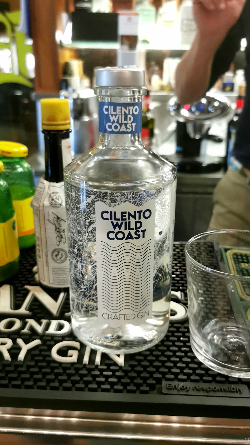 Emiazico, Sesto Calende
