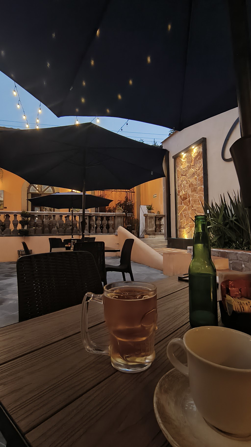Cantera - Cocina & Cantina