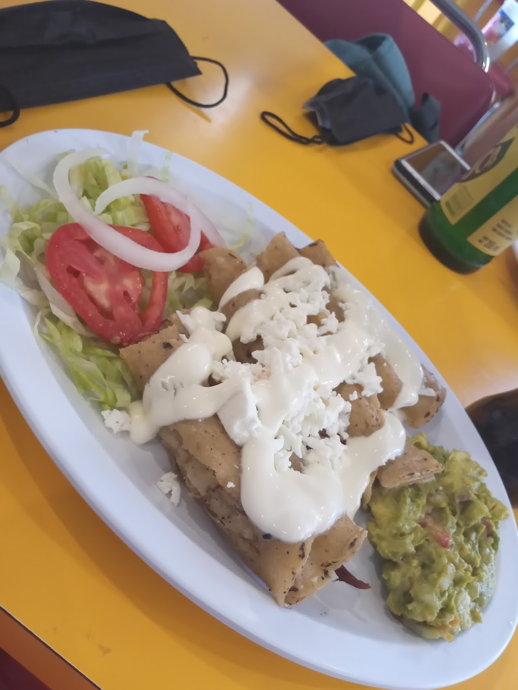 Las Tortolas