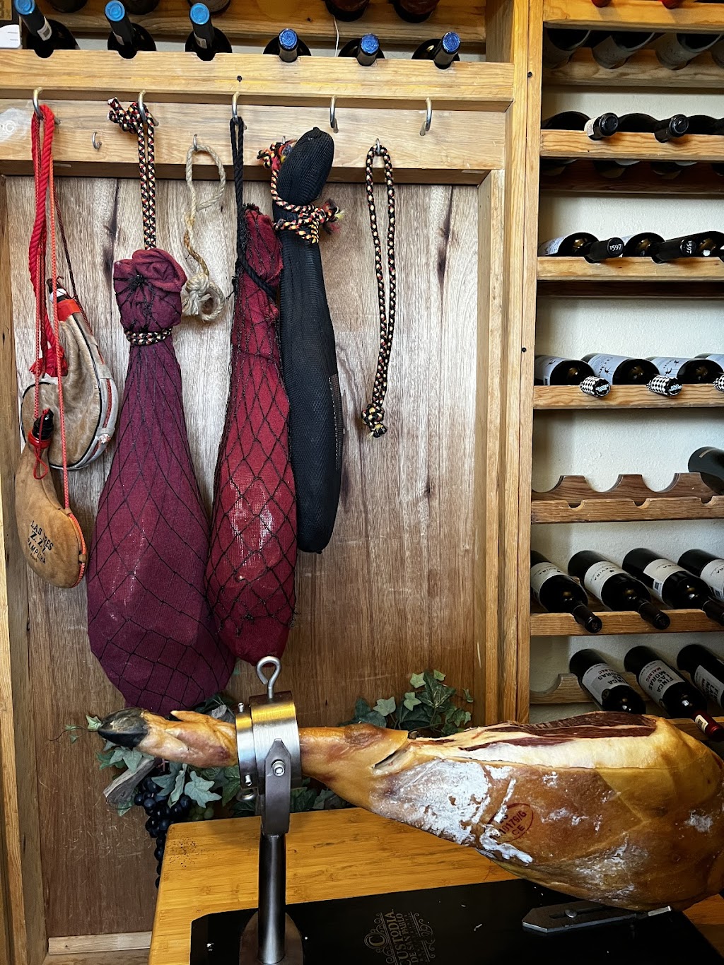 CUSTODIA DE SAN PABLO RESTAURANT MUSEO TEATRO