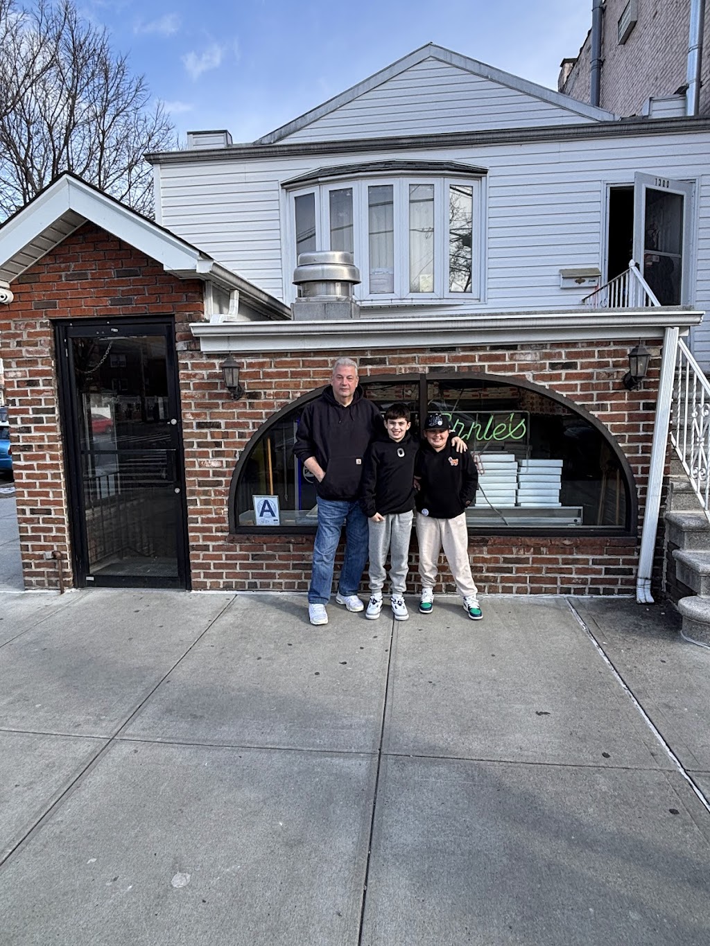 Louie & Ernie's Pizza, Bronx, NY