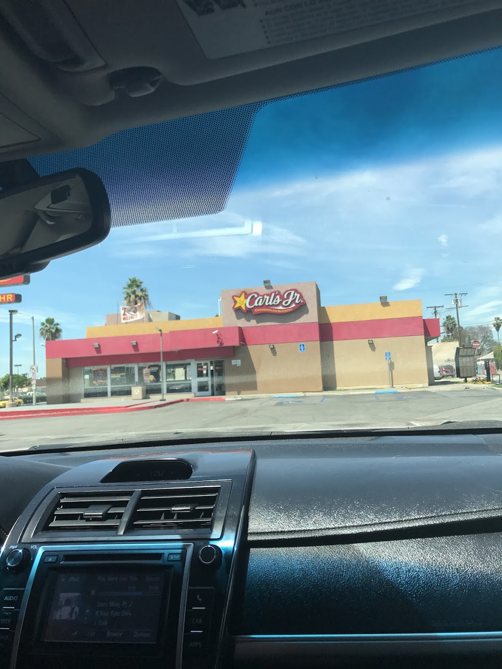 Carl's Jr.