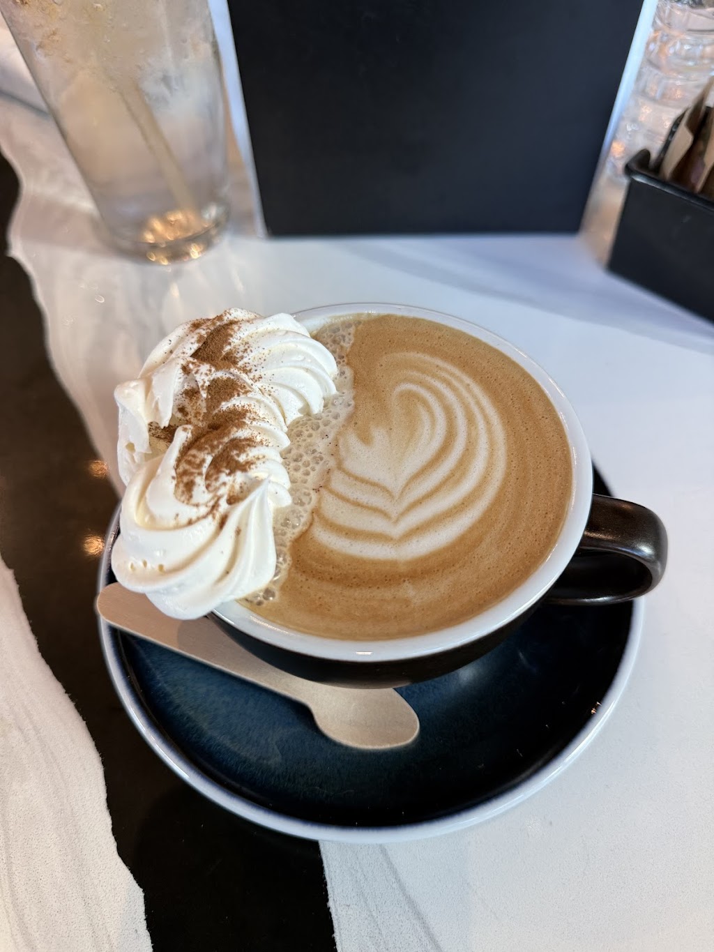 Clos Bistro & Cafe