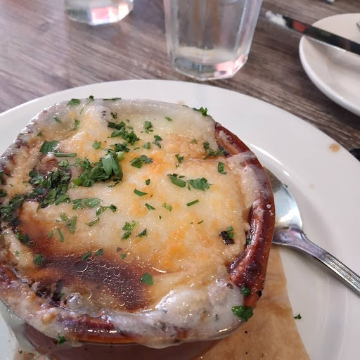 Oliver's Bistro