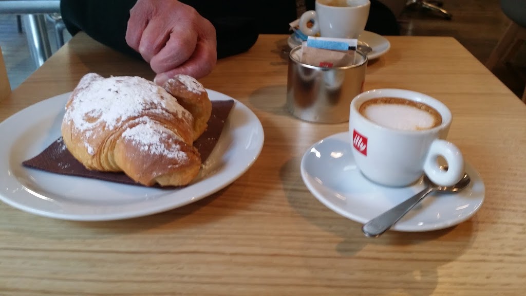 L'esattoria, Arona