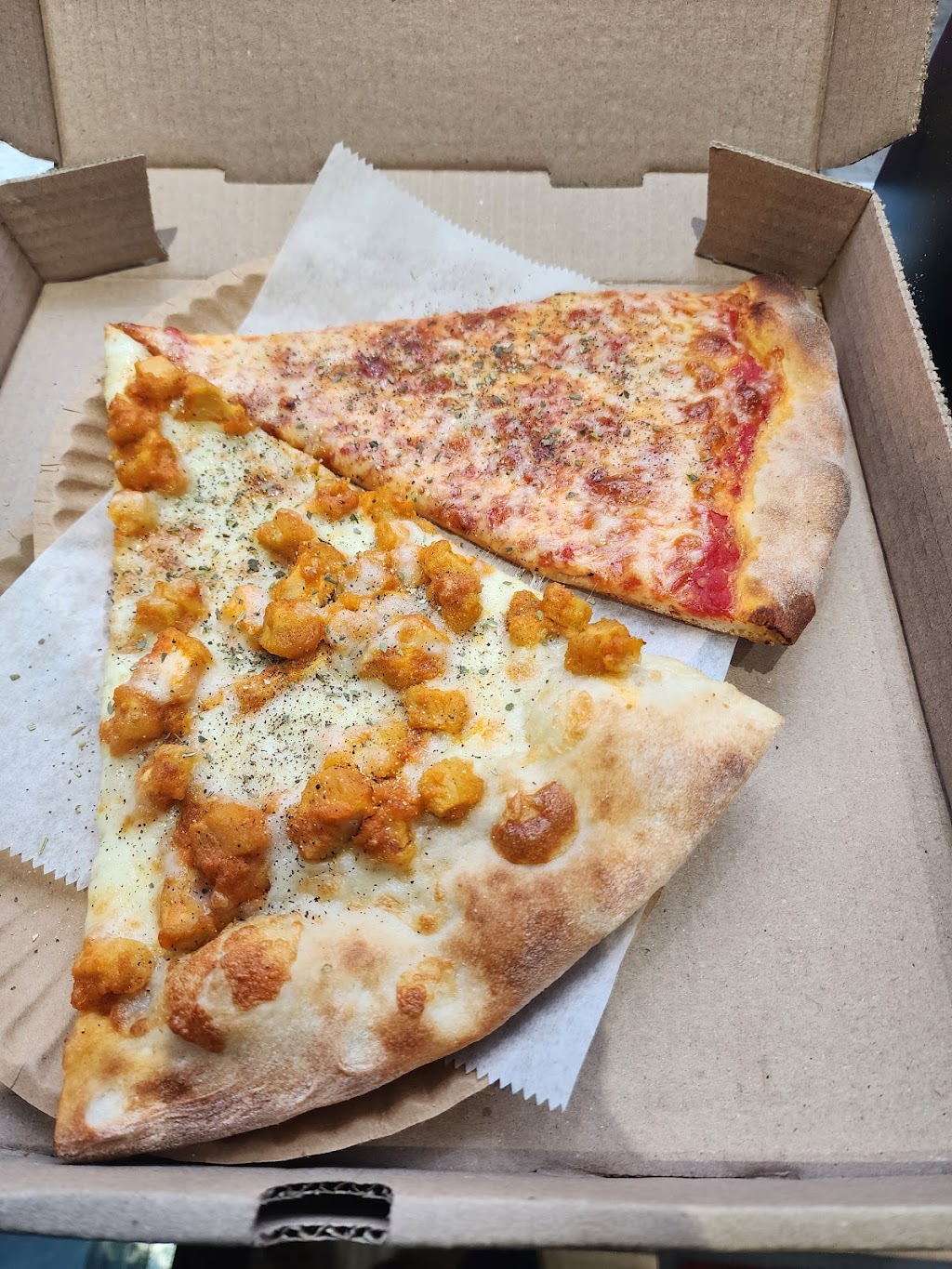 York Ave Pizza