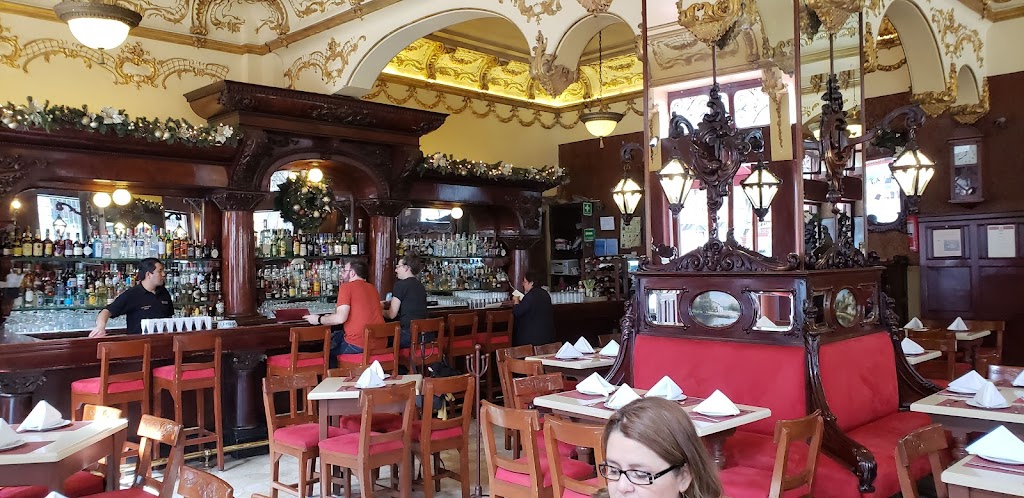 Cantina La Ópera