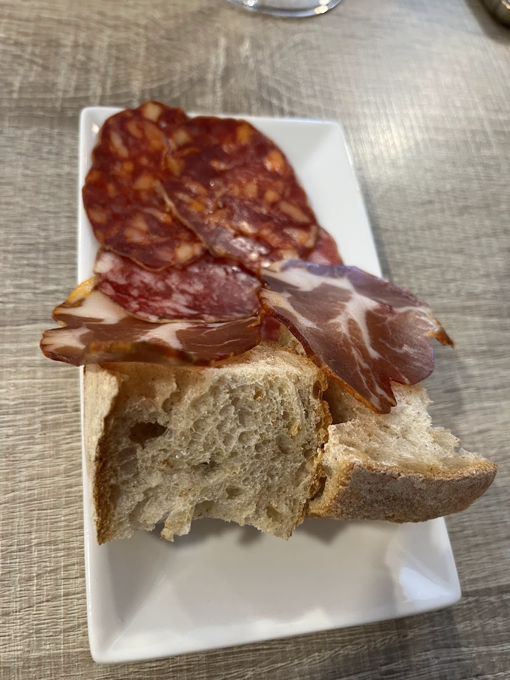 Jamonería La Encina