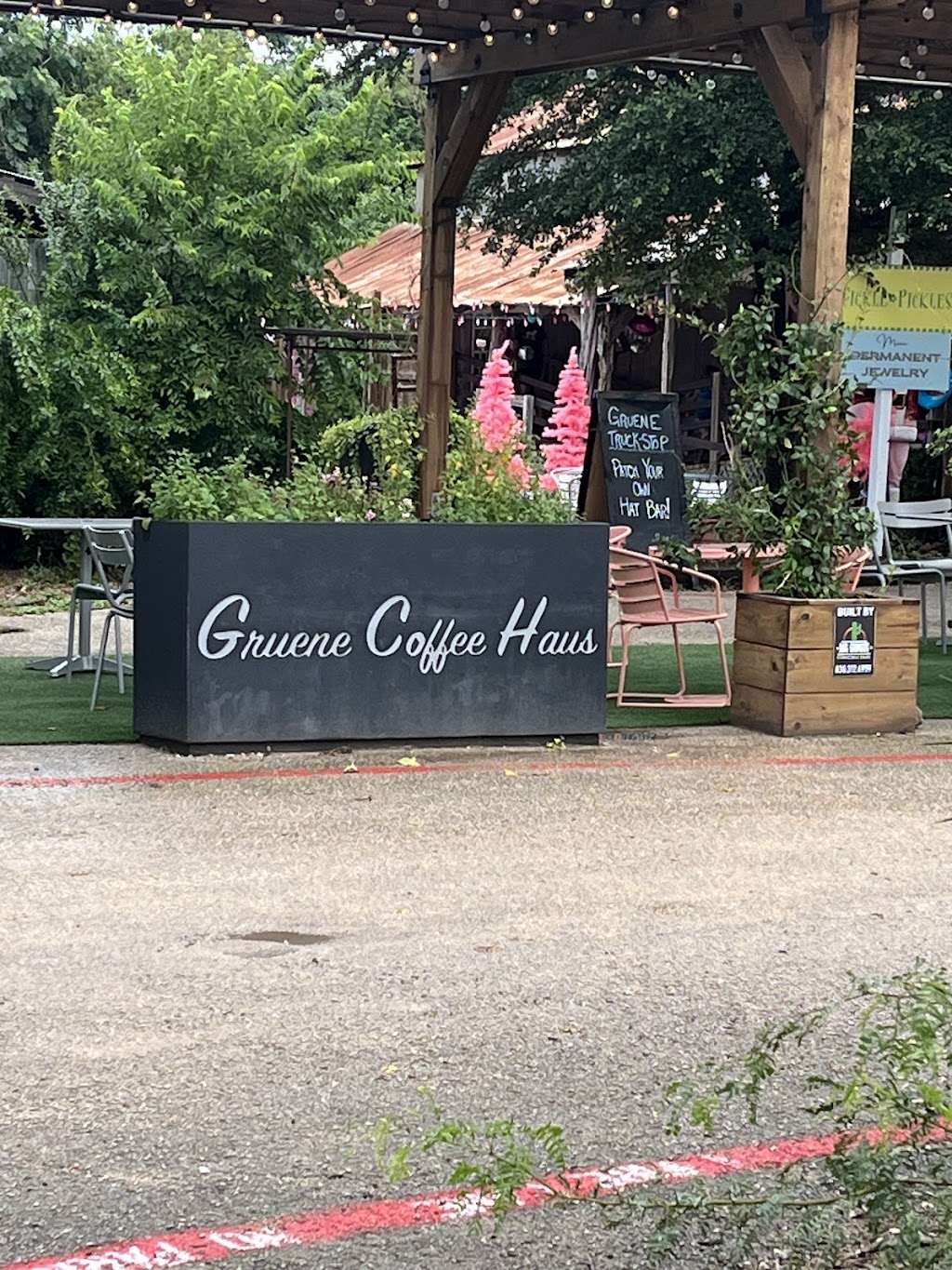 Gruene Coffee Hause