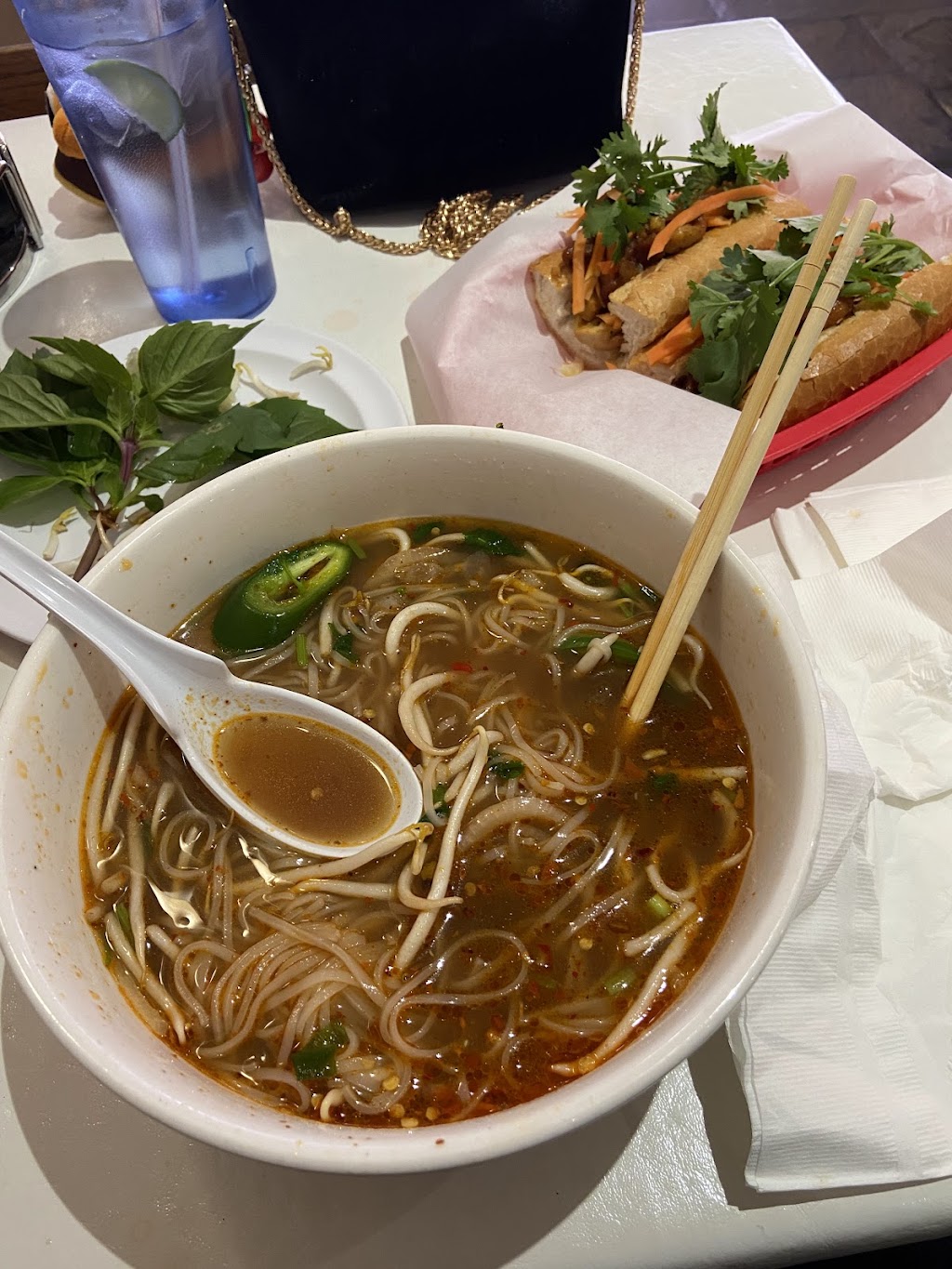 Bún Đông Ba, Haltom City, TX