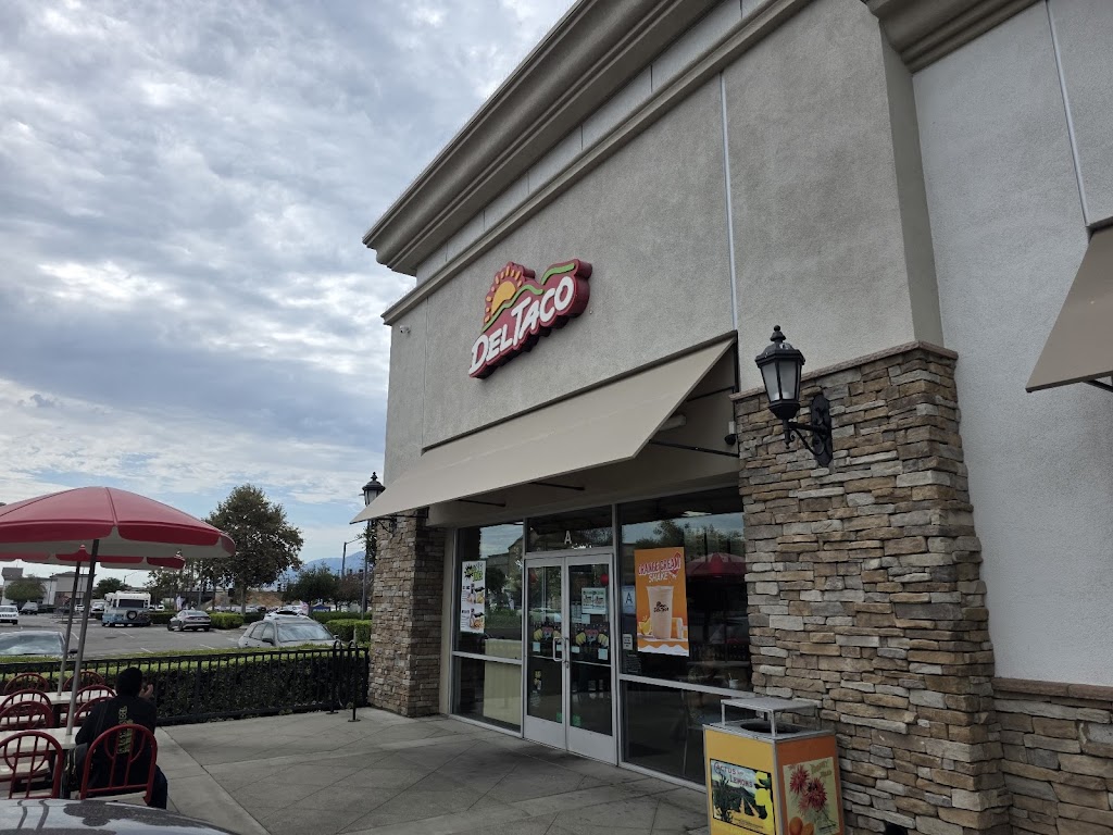 Del Taco, Highland, CA