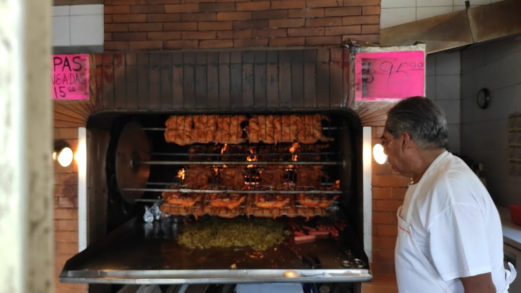 Pollos a la leña Don Juan