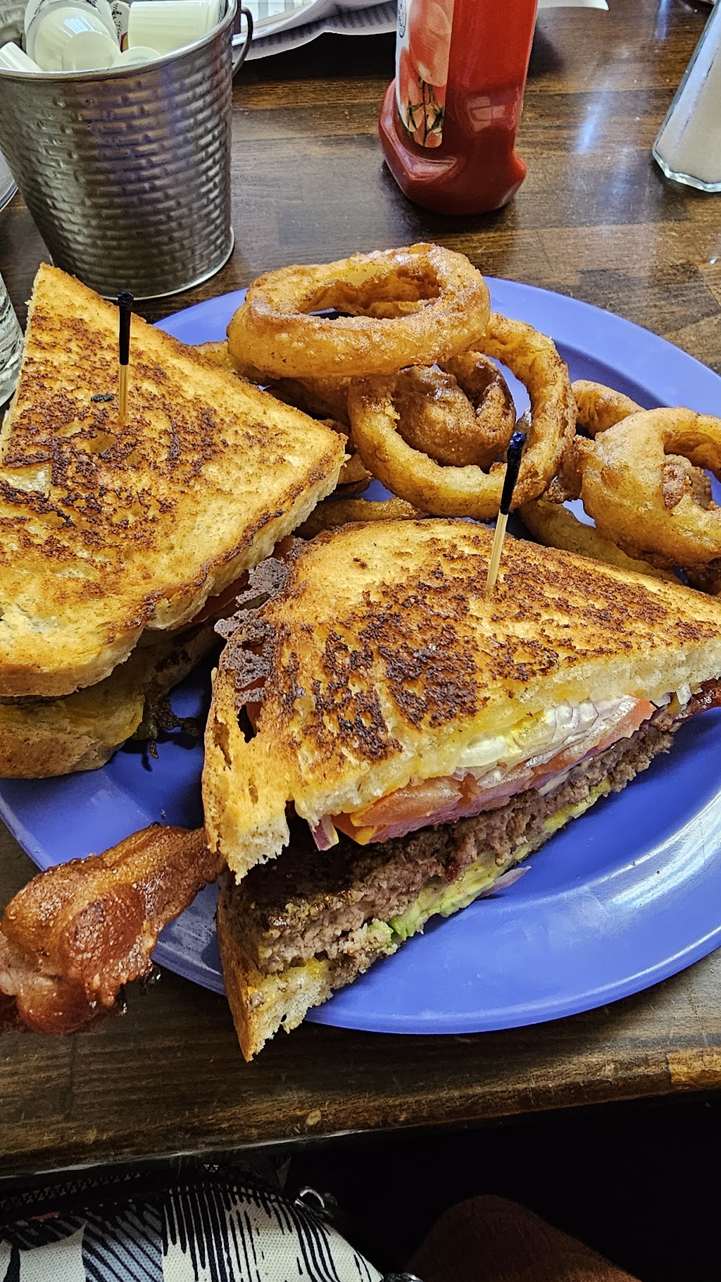 Alabama Hills Cafe & Bakery, Lone Pine, CA