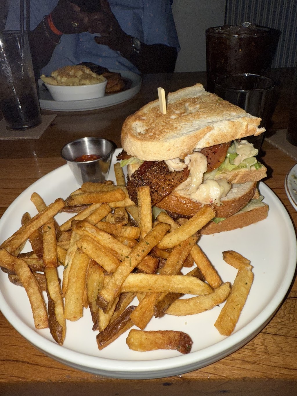Whiskey Cafe Kitchen & Bar, Oak Ridge North, TX