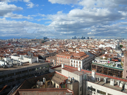 Sky 44 Rooftop Terraza & Bar Madrid