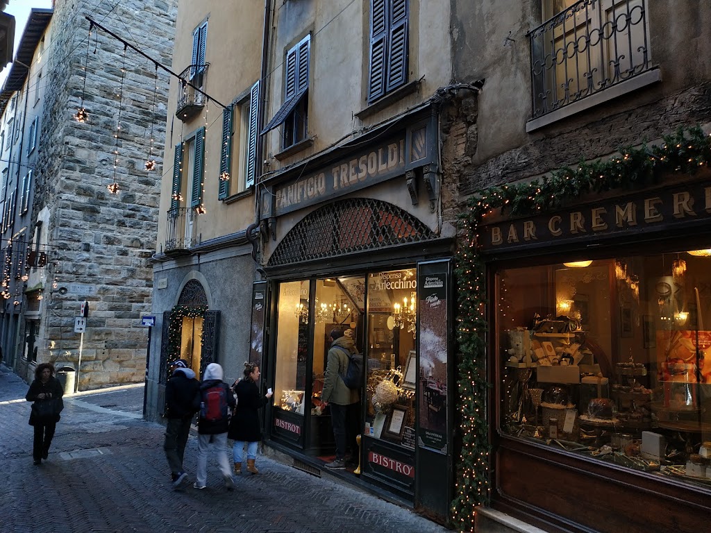 La dispensa di arlecchino