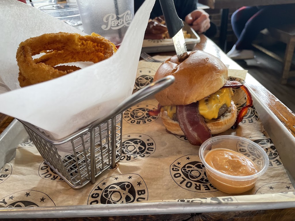 Burgerology, Rockville Centre, NY
