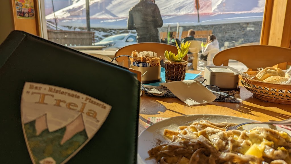 Trela Bar, Pizza & Restaurant