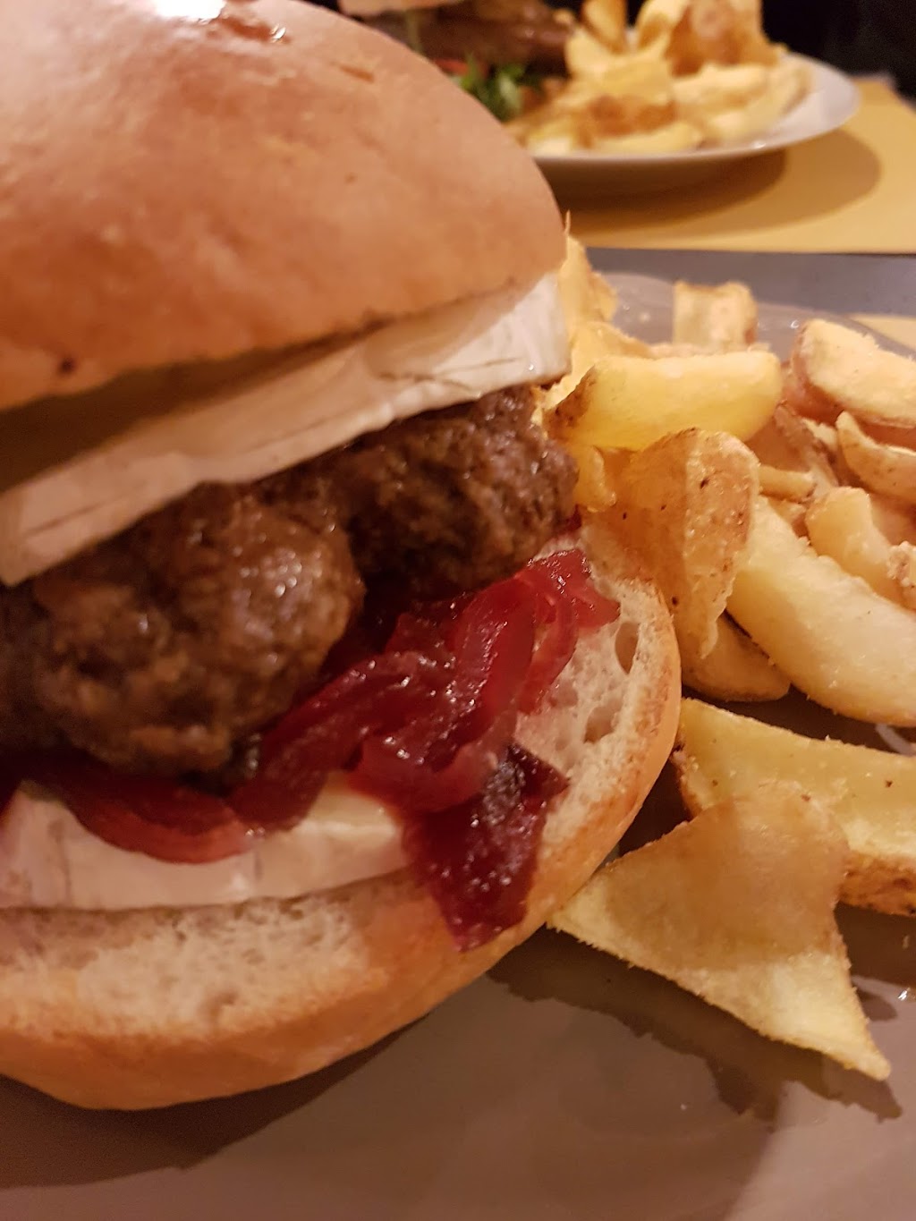 A casa di amici, Melegnano