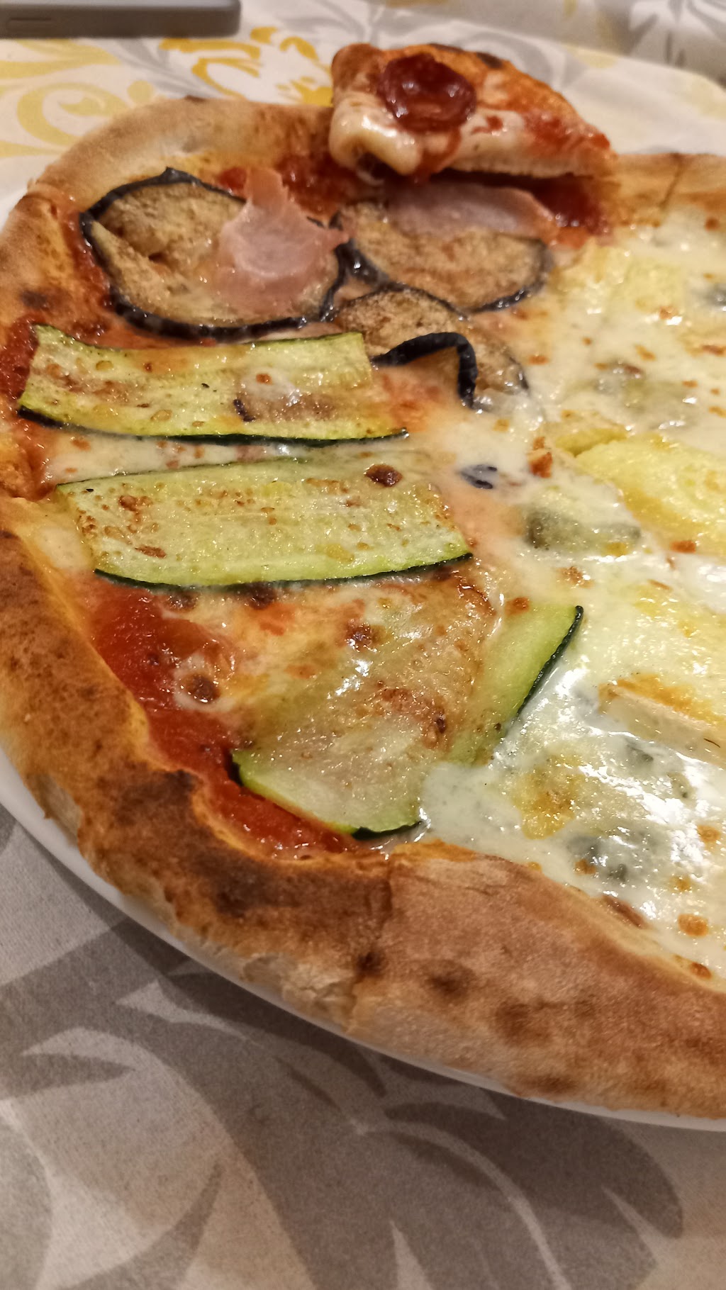 Pizzeria Vespucci, Cernusco sul Naviglio