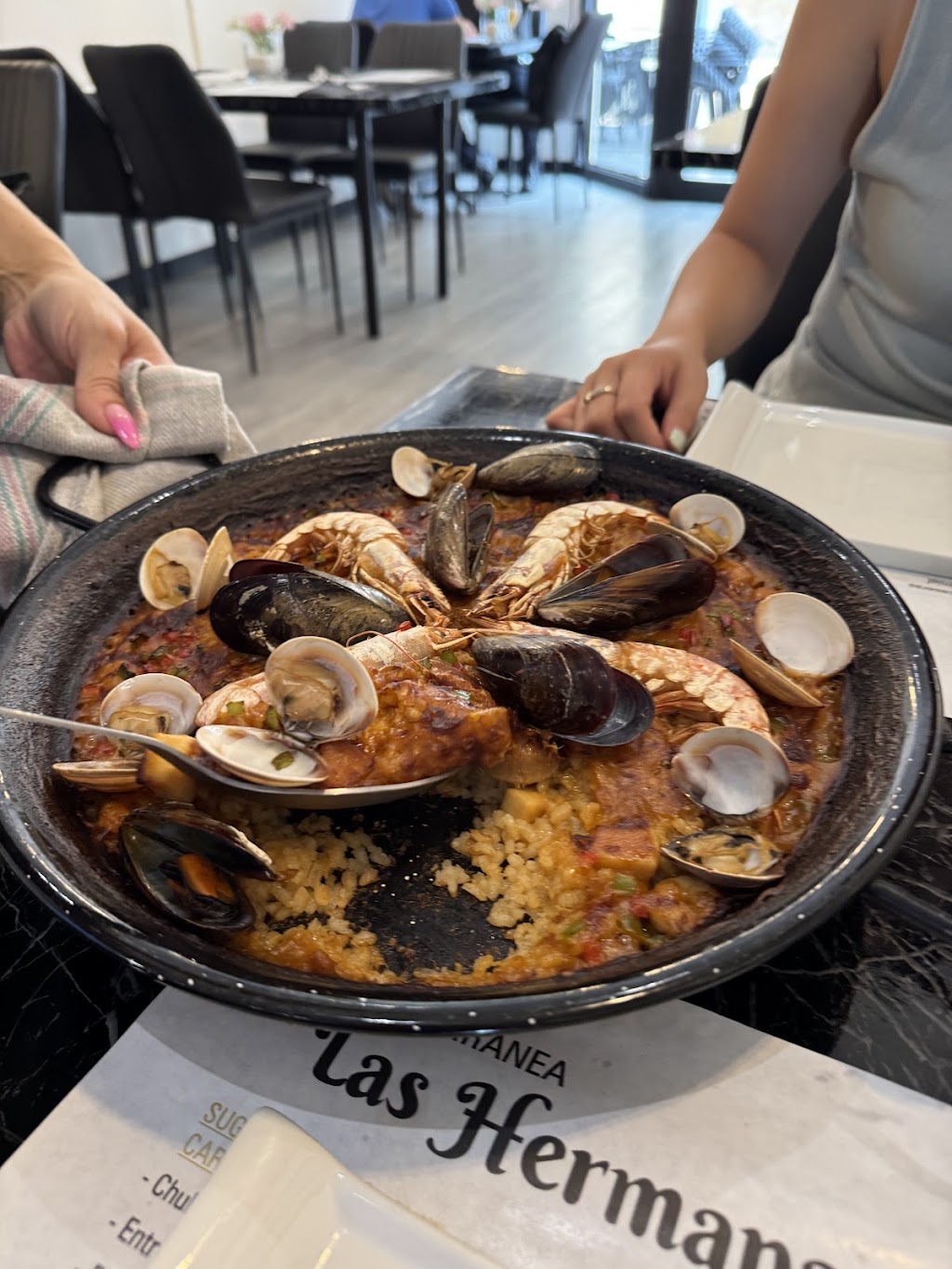 Las Hermanas, Castelldefels