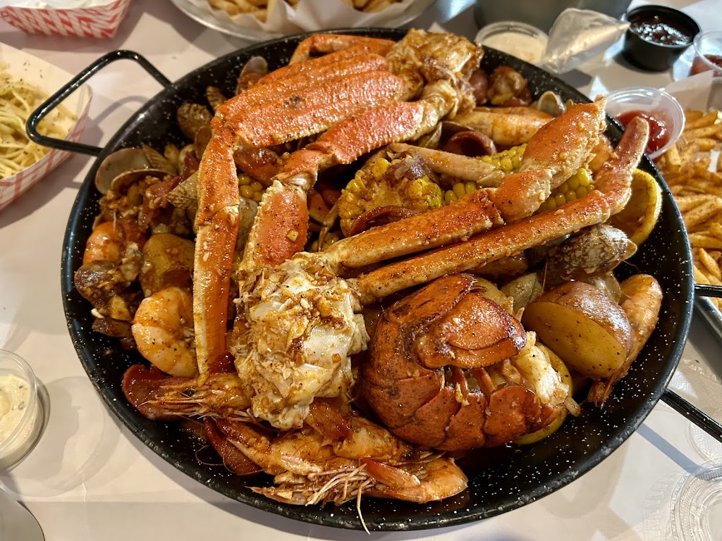 Cap’t Loui Seafood Boil