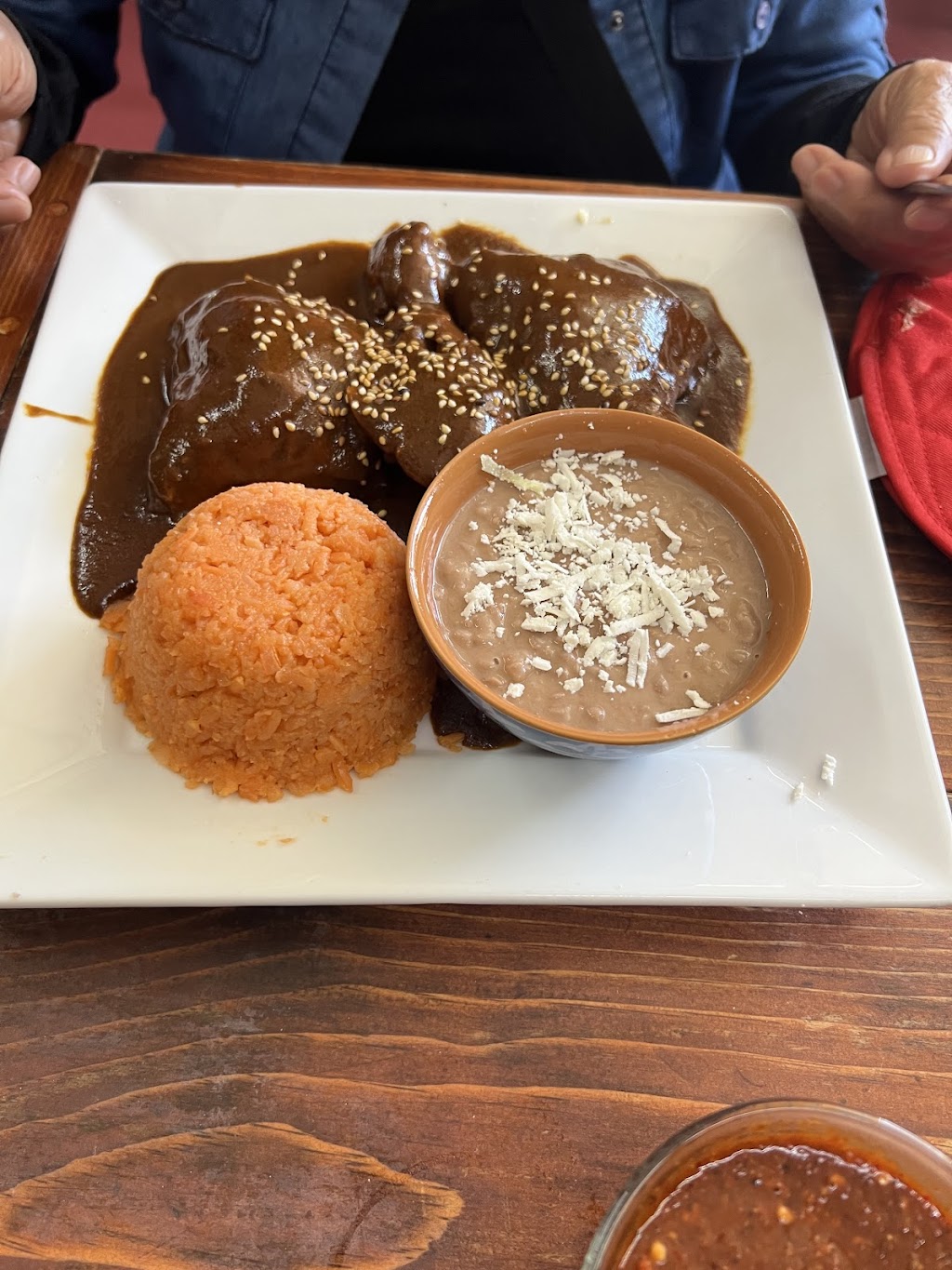 Cenaduria Los Muñecos