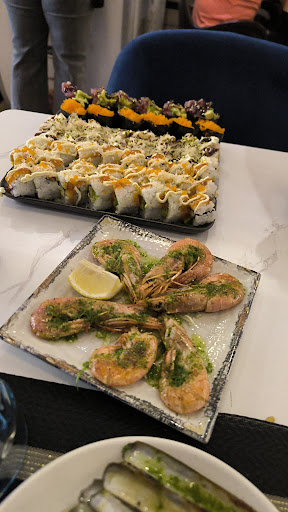Sakura Sushi Bar
