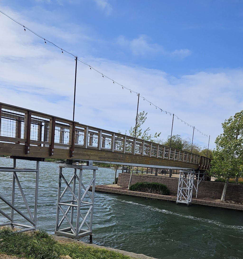The Boathouse at River Islands