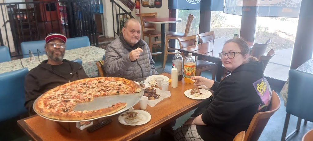 Valentino's Pizzeria, Hesperia, CA