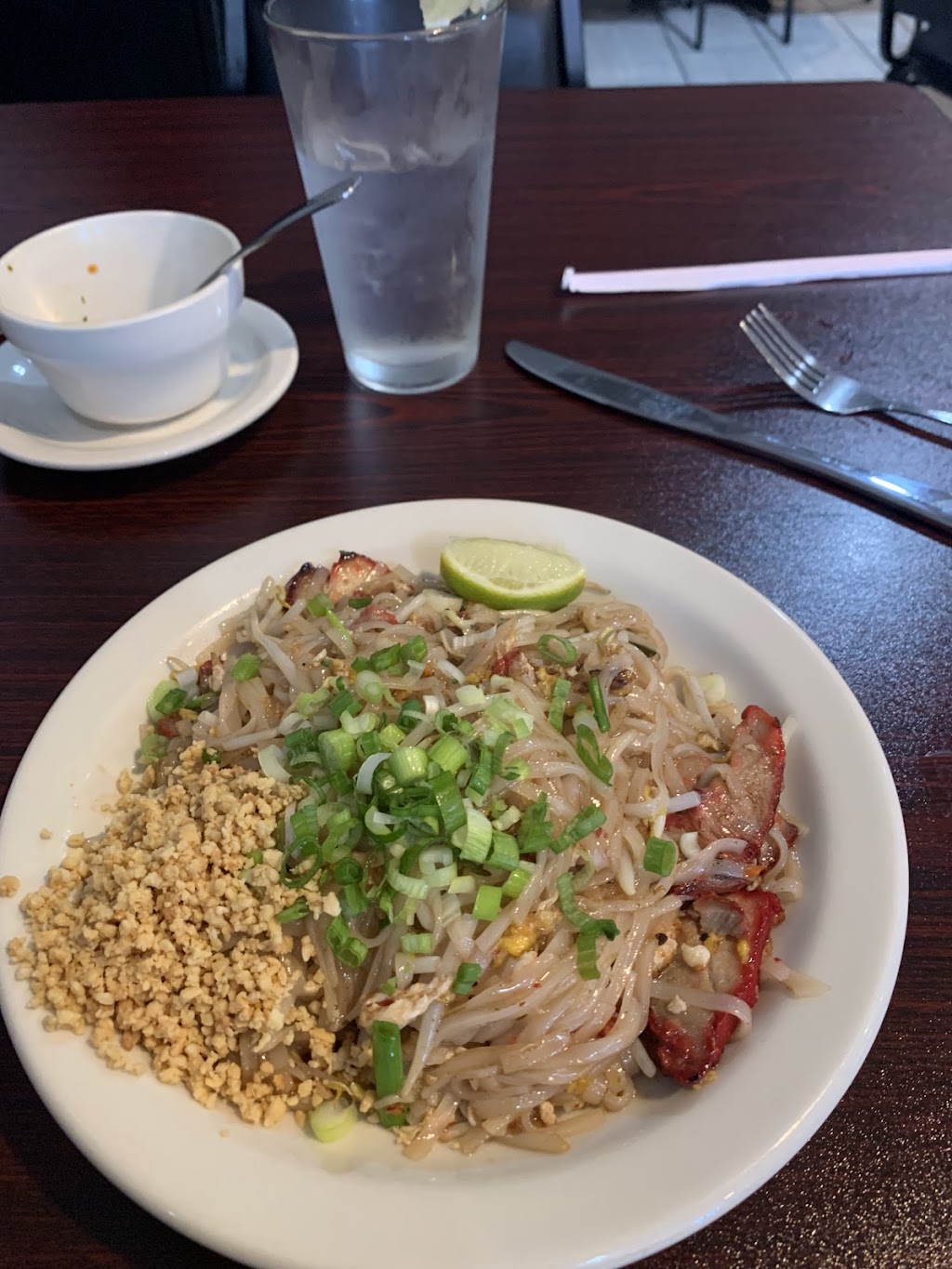 Thai Bistro & Sushi