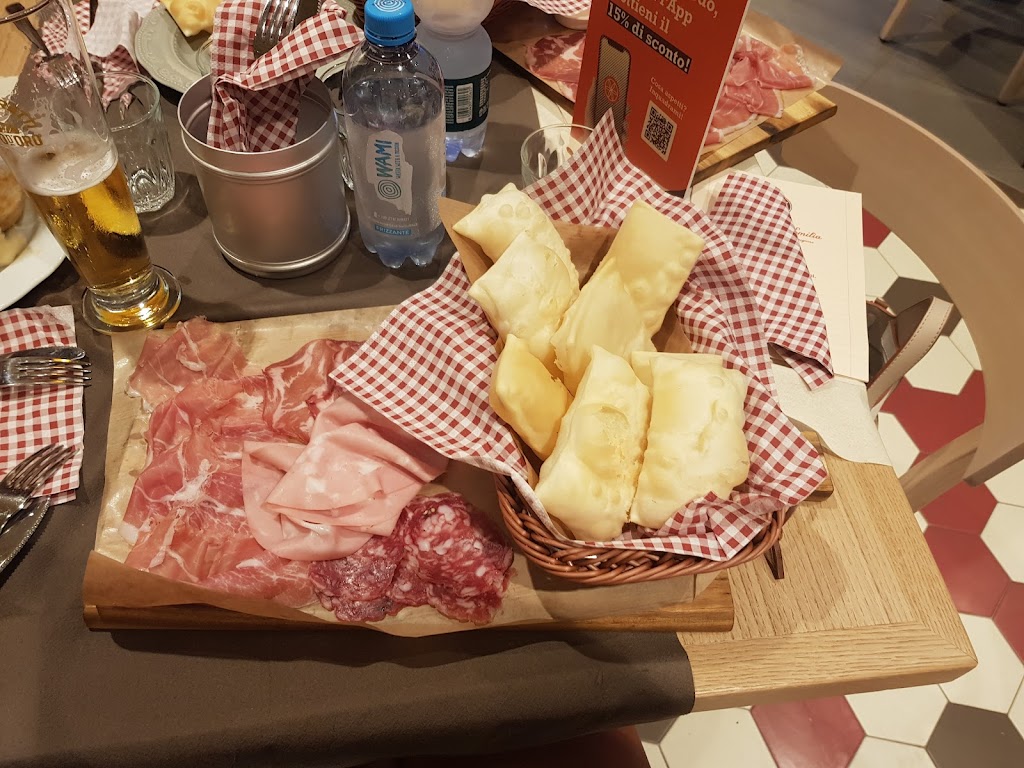 Dispensa Emilia, Verano Brianza