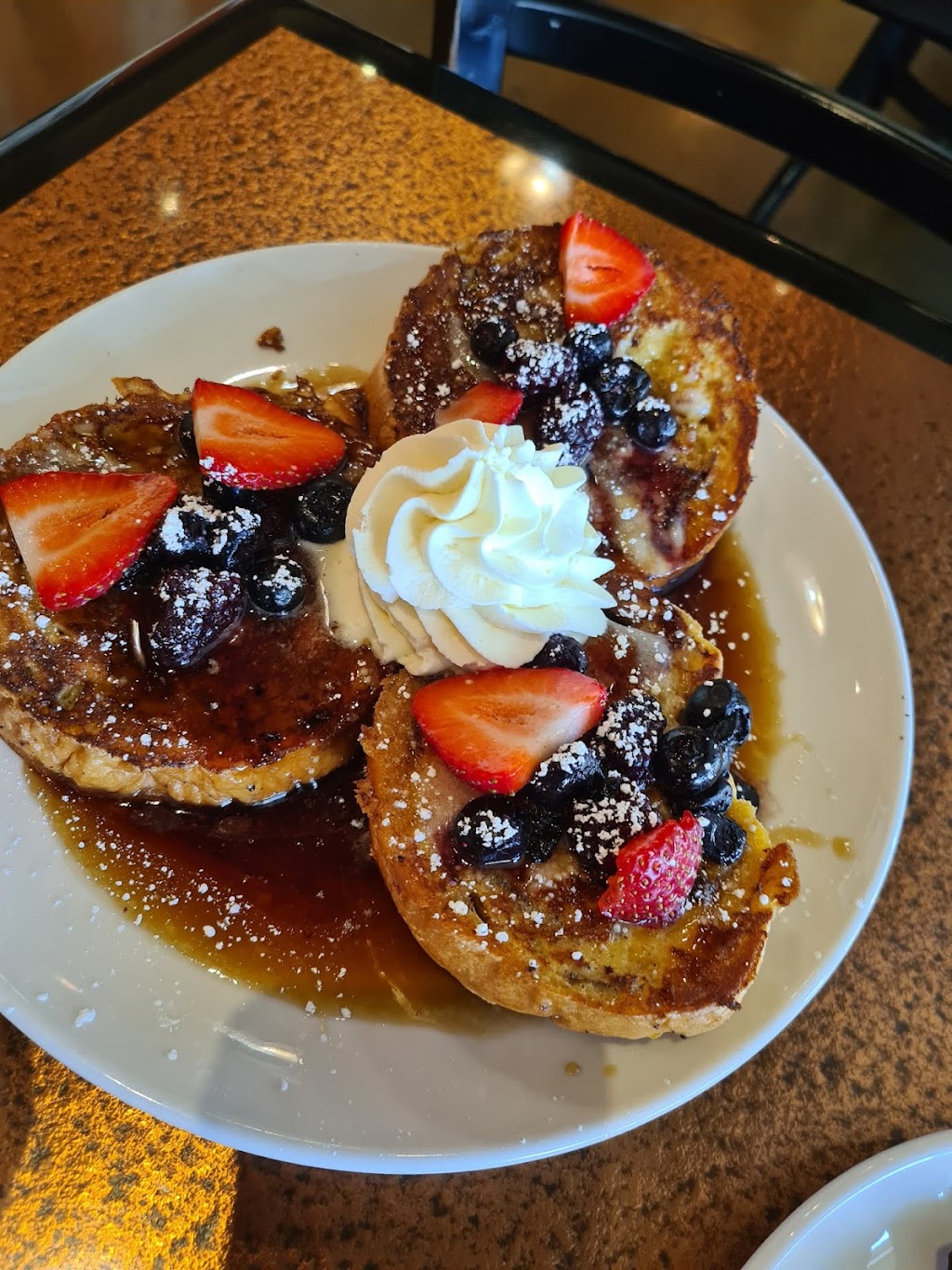 Broken Egg Cafe