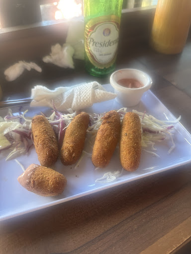 Mi Campo Bar Restaurant