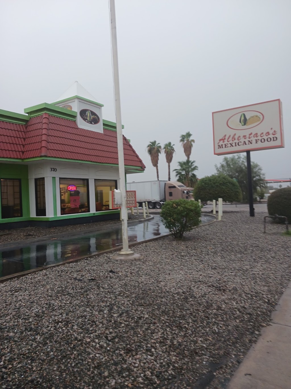 Albertaco's, Blythe, CA