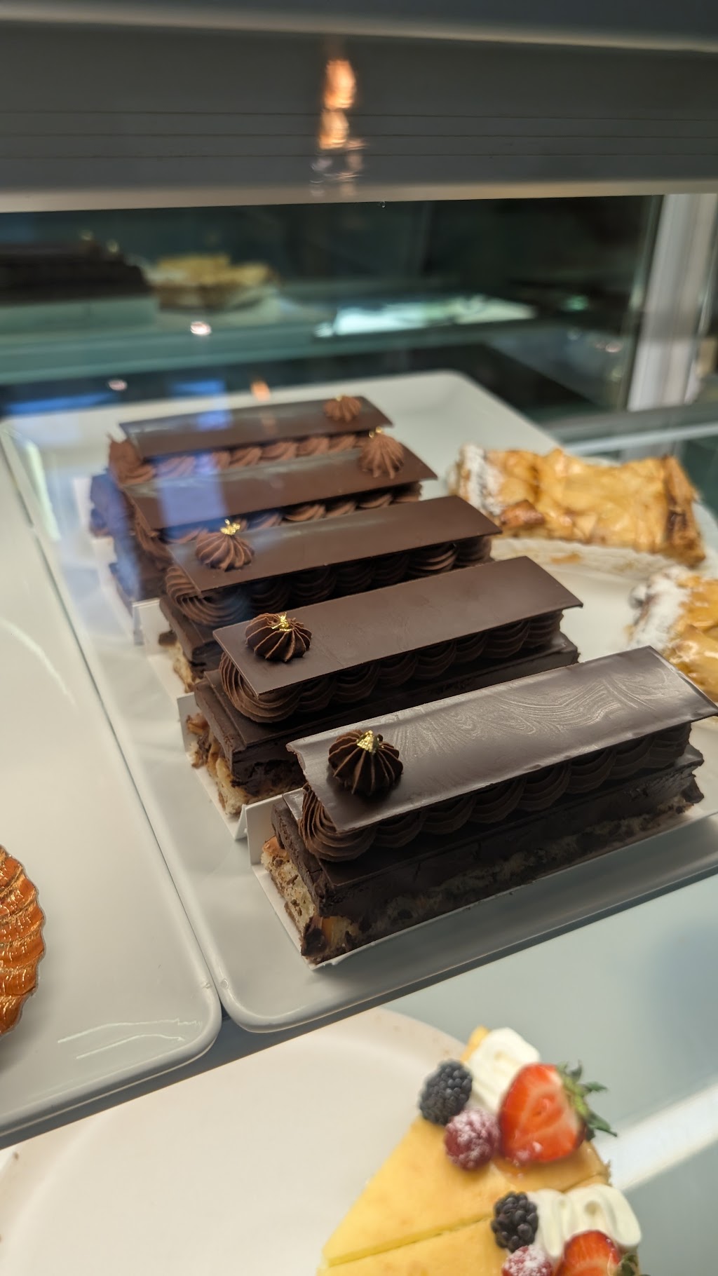 Almondine Bakery