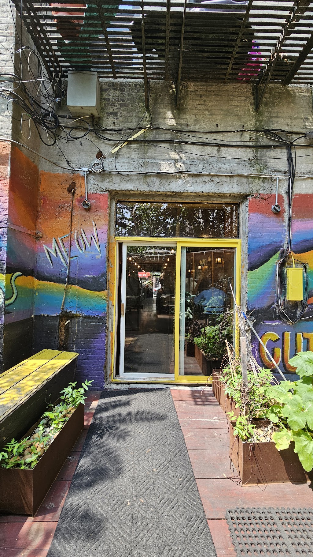 Cute Cat Café