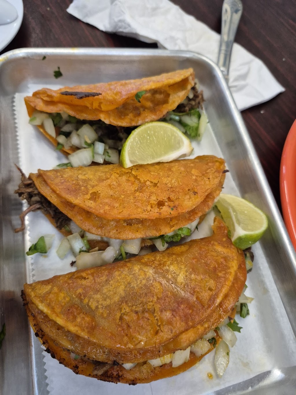 La Perla Seafood & Grill