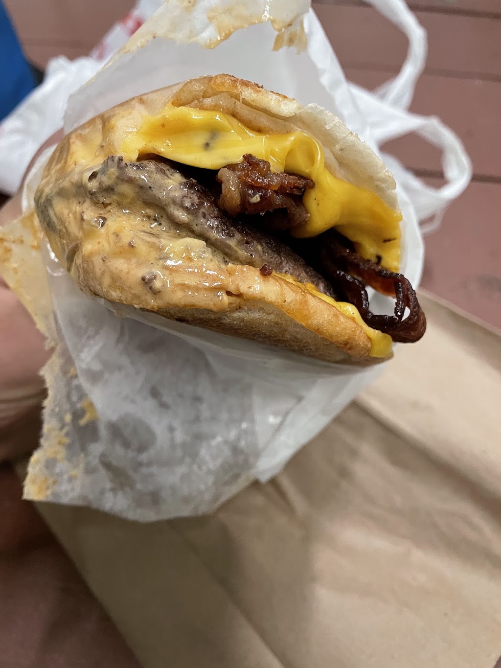 Petey's Burger