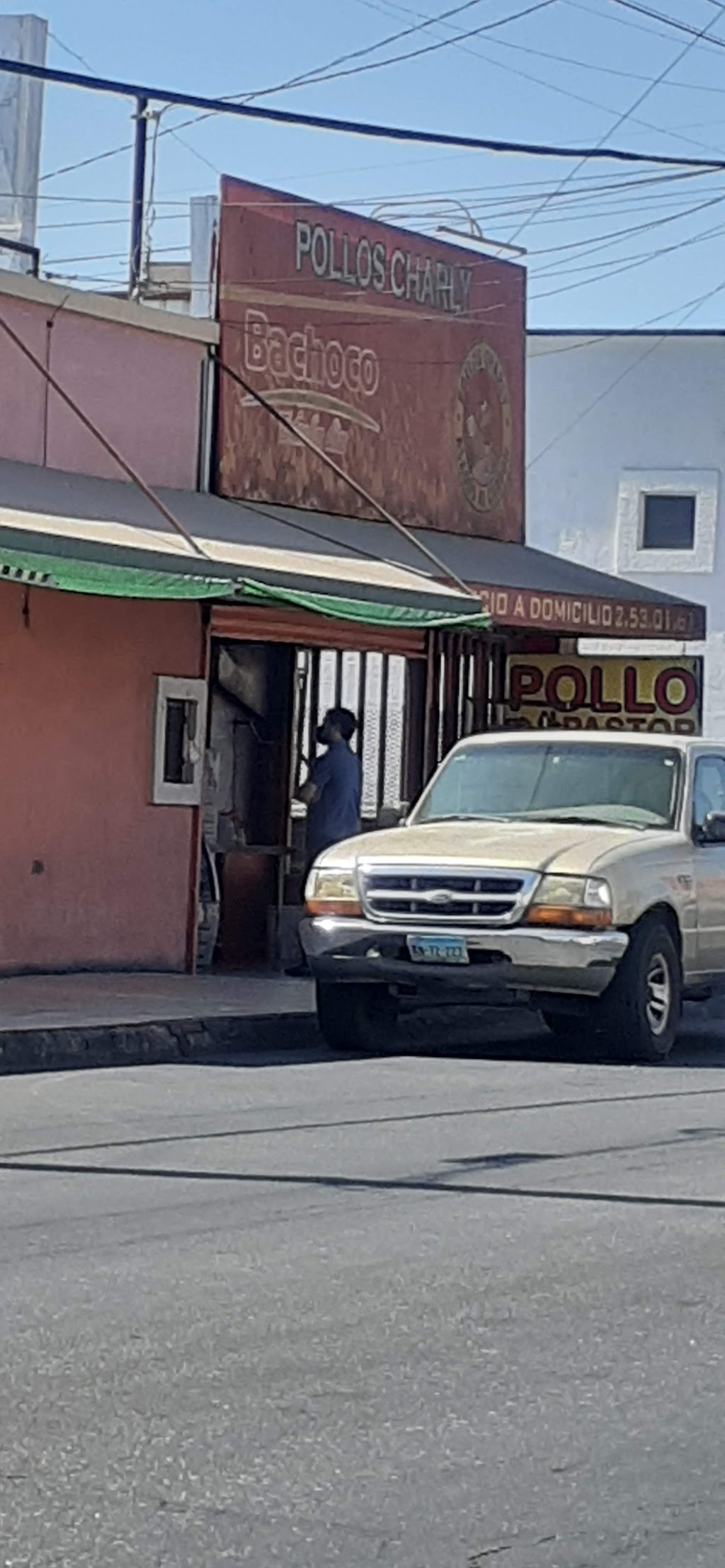 Pollos charly