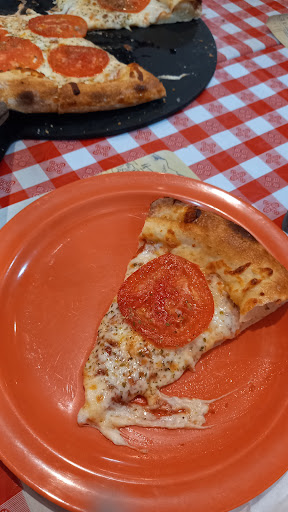 IL Ponte Vecchio Pizzeria