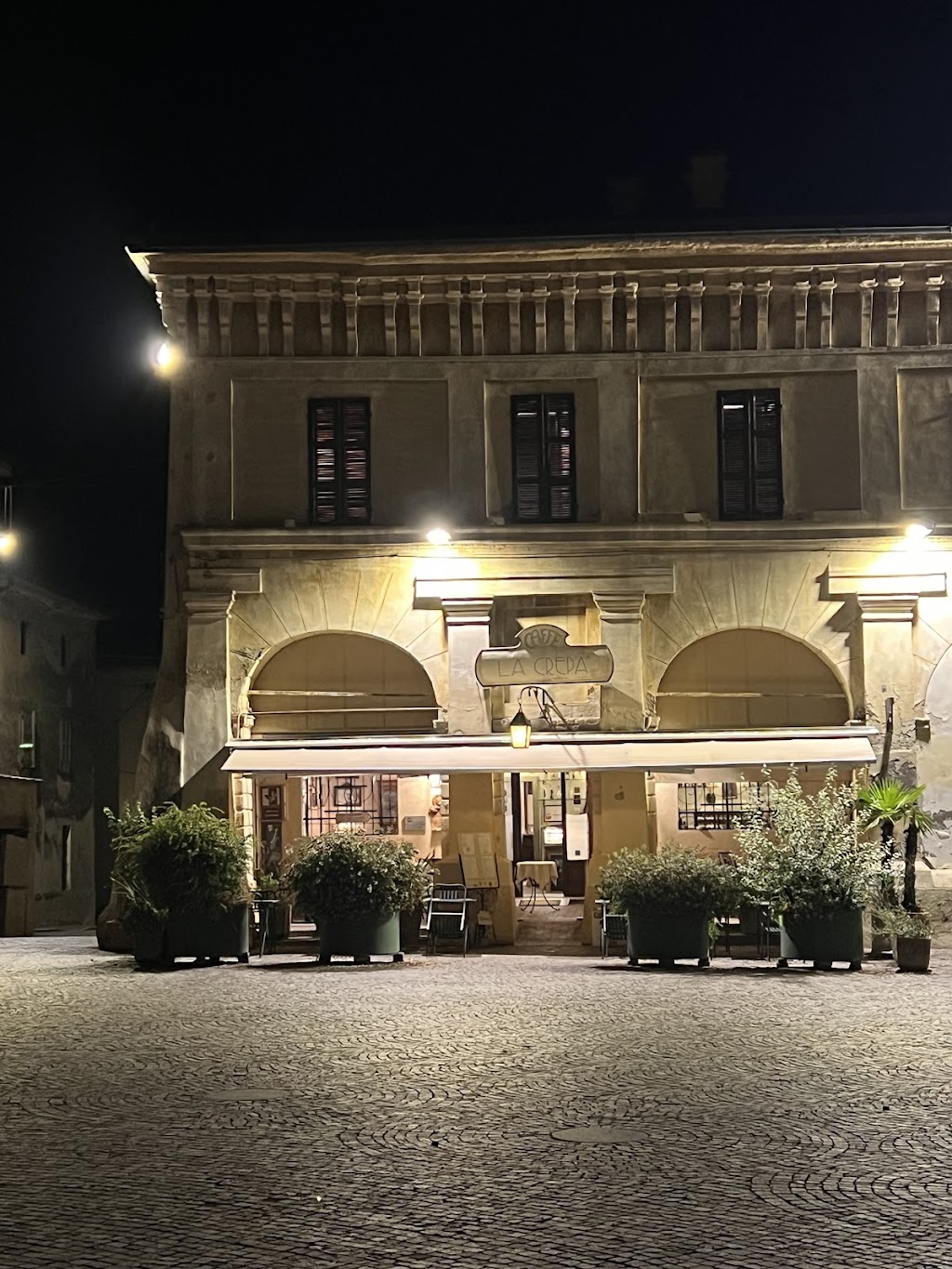 Isola Dovarese, Canneto sull'Oglio